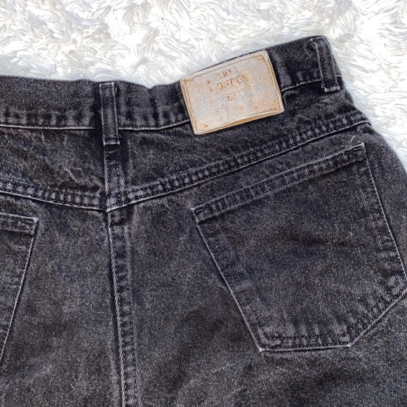 Vintage Black Mom Shorts 80s - Picture 3 of 9